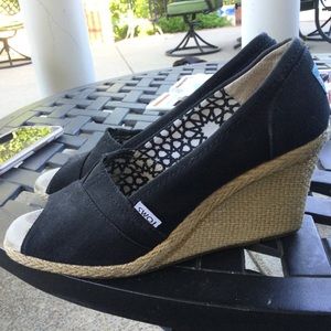 Toms Wedge heels, black